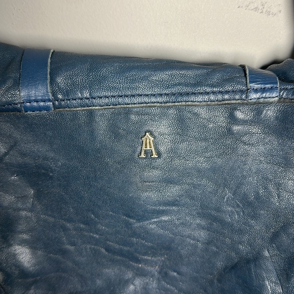 Craie Artistes amoureux Blue Leather Crossbody Bag - Picture 4 of 11